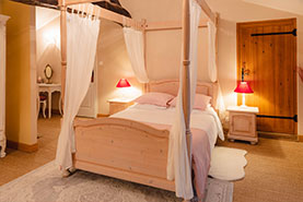 Le Gargantua | Melusine Bedroom | Double Bed